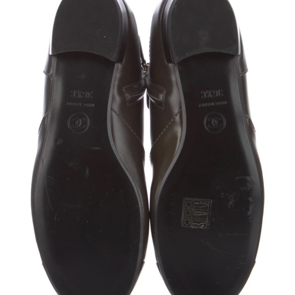 Chanel CC ankle Boots - Picture 2 of 5